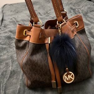 Micheal Kors tote bag